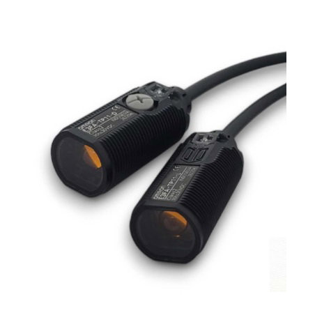Omron E3FA-TP11 ,Ebat M18x45mm,Ölçüm 20mt,Çıkış PNP-NO NC,Besleme 10v..30vdc,4-Kablo 2mt,Karşılıklı Fotosel