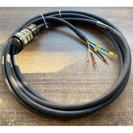 Delta DACS3-CAPWC305C ,ASD-B3,2kw..4.5kw,PVC 5mt,Frensiz,Servo Güç Kablo