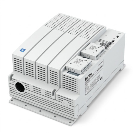 Lenze E82MV222_4B001 ,8200,Güç 2.2kw 380vac,3 Faz TriFaz,Ac Motor Sürücü Inverter